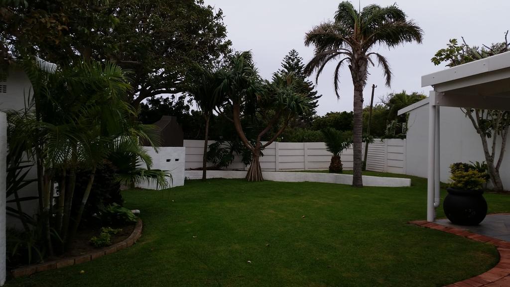 Ballina Ga-El Guesthouse ポート・エリザベス エクステリア 写真